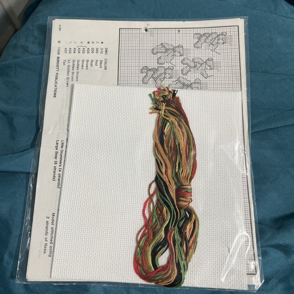 VTG NOS Dale Burdett Country Cross Stitch Kit DRUMMERS DRUMMING Christmas 1986 - Picture 2 of 4